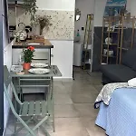 فندق مبيت وإفطار Buganvilla